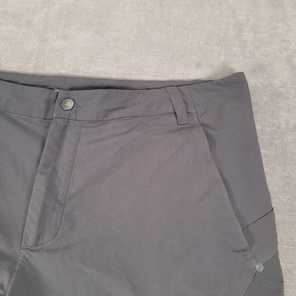 The North‎ Face Short Mens 38 Gray Chino Lightweight All Wear Gorpcore Outdoors